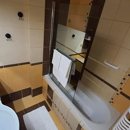 Apartman U Posty Kraliky Exterior photo