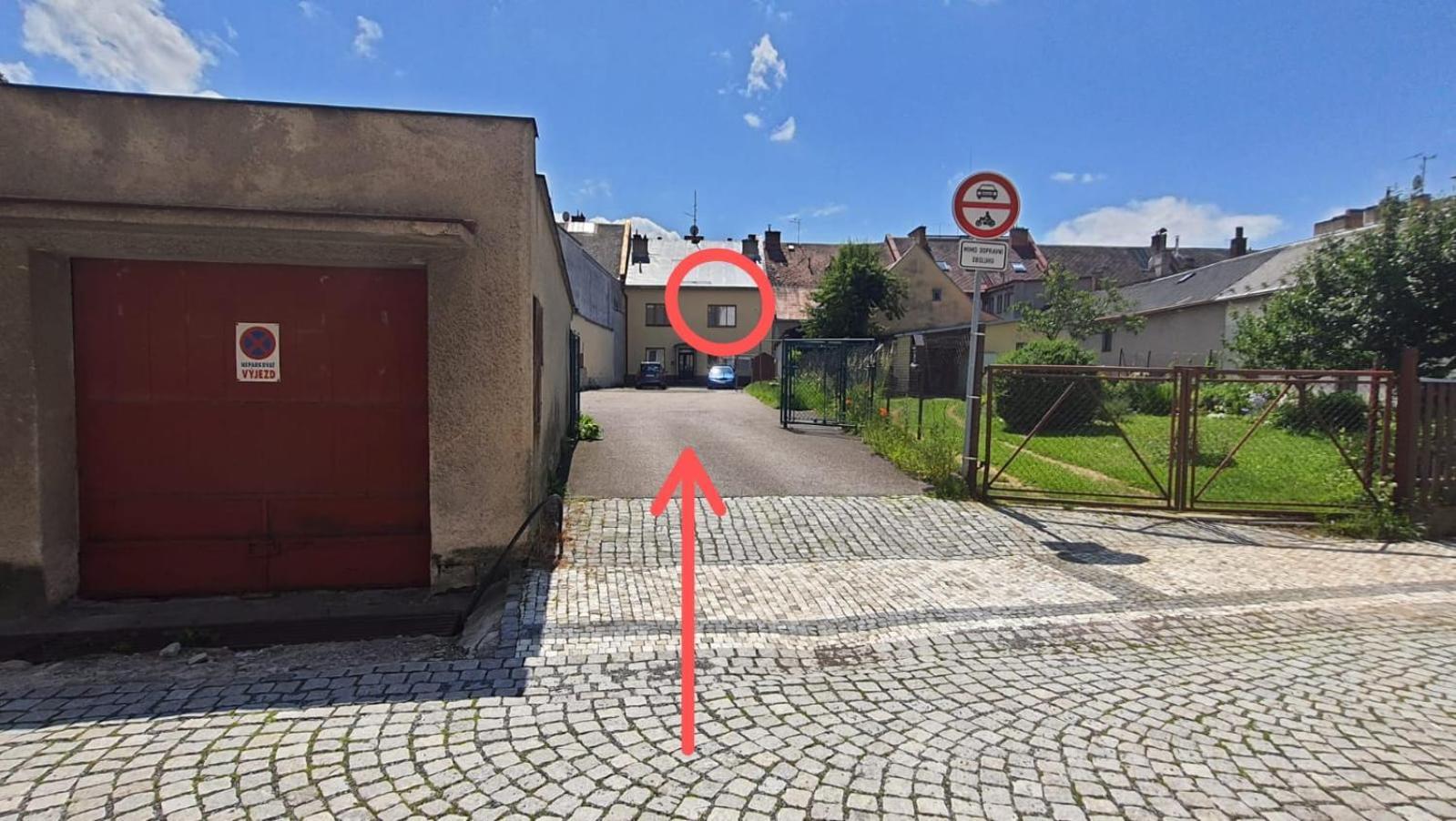 Apartment U Posty Kraliky